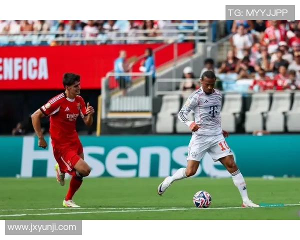 拜仁狂胜切尔西五比一绝杀瞬间点燃全场激情与转会传闻